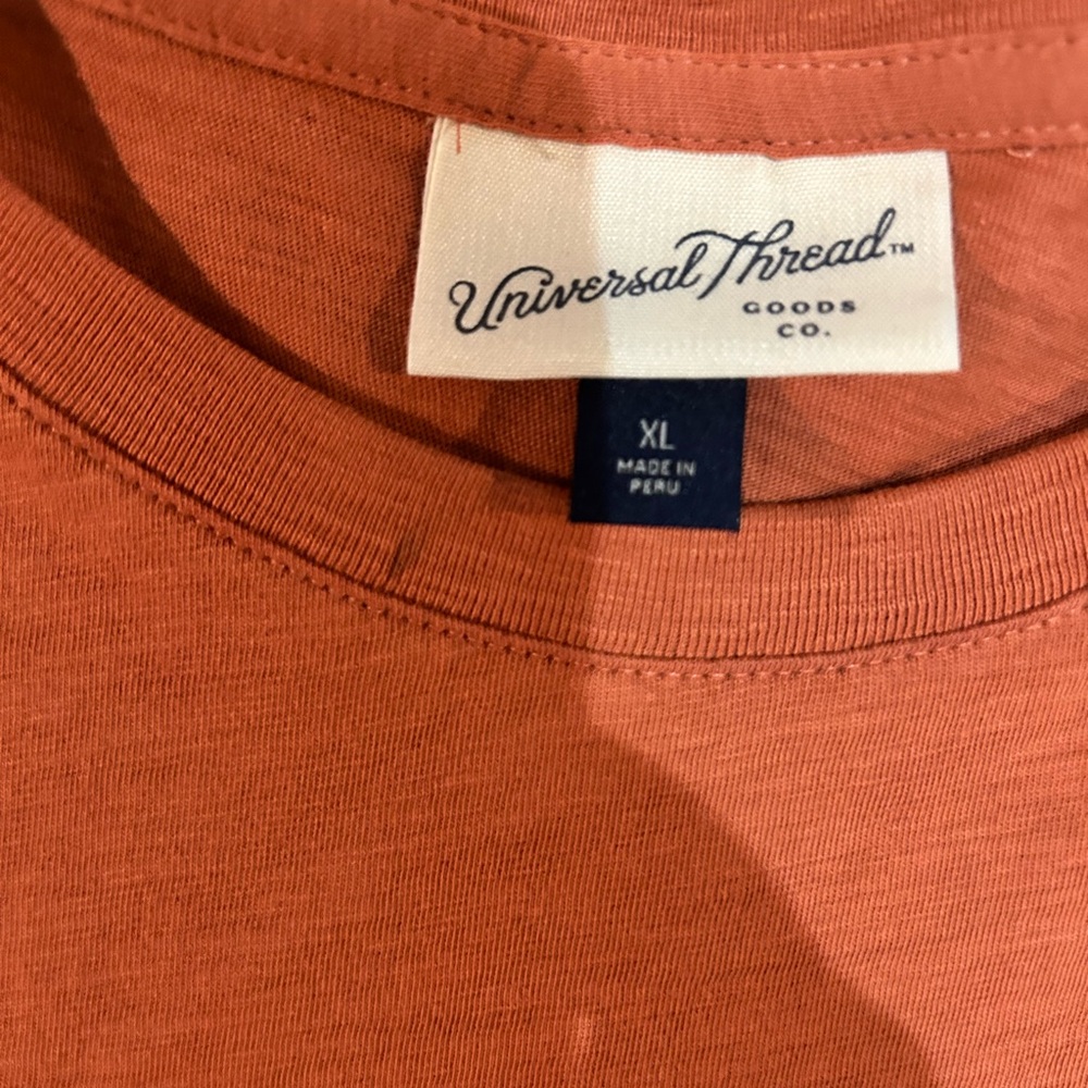 Universal Thread Sleeveless Rust Top - Picture 2 of 3